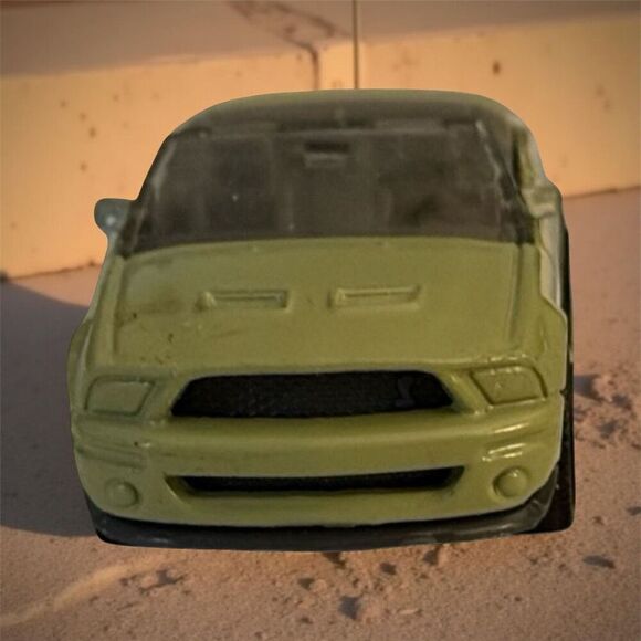 2017 Matchbox Multi-Pack Exclusive '07 Shelby GT500 Convertible - Picture 2 of 10